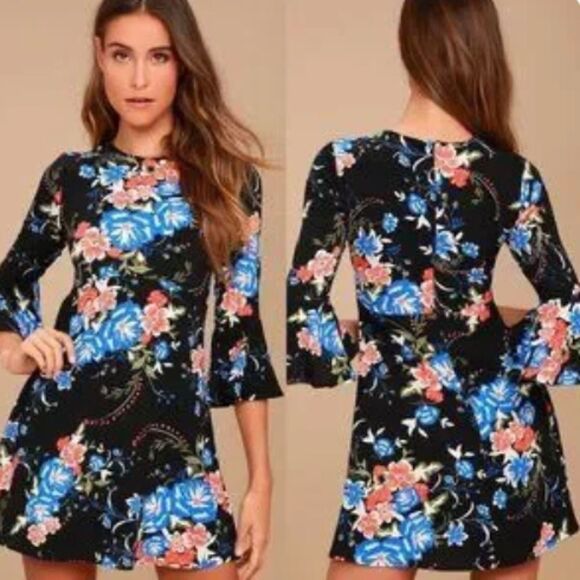 Lulus Women's Bell Sleeve Welcome Back Black Floral Print Skater Dress Small - Picture 1 of 4